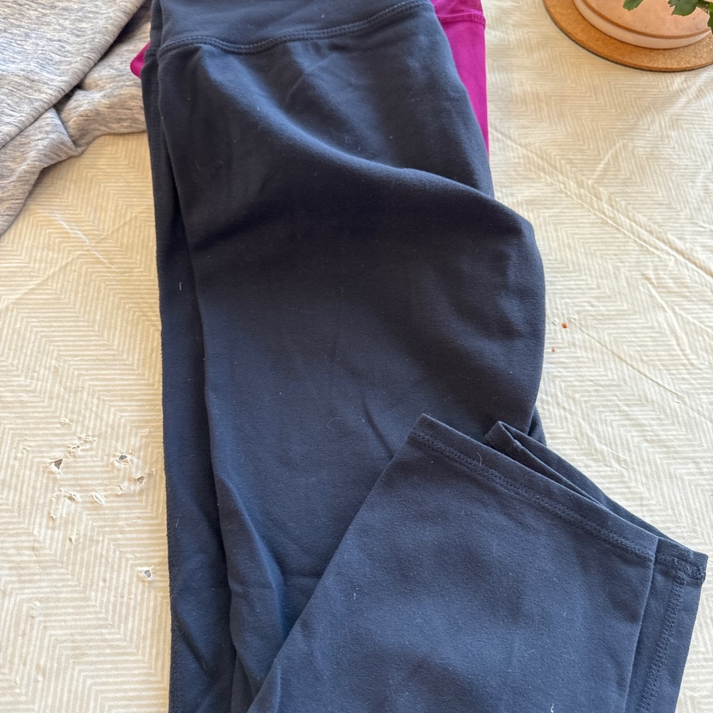 Athleta navy blue capris Size XS